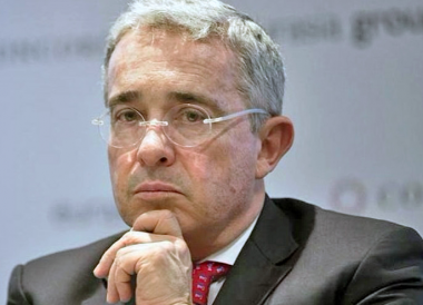 Uribe triste